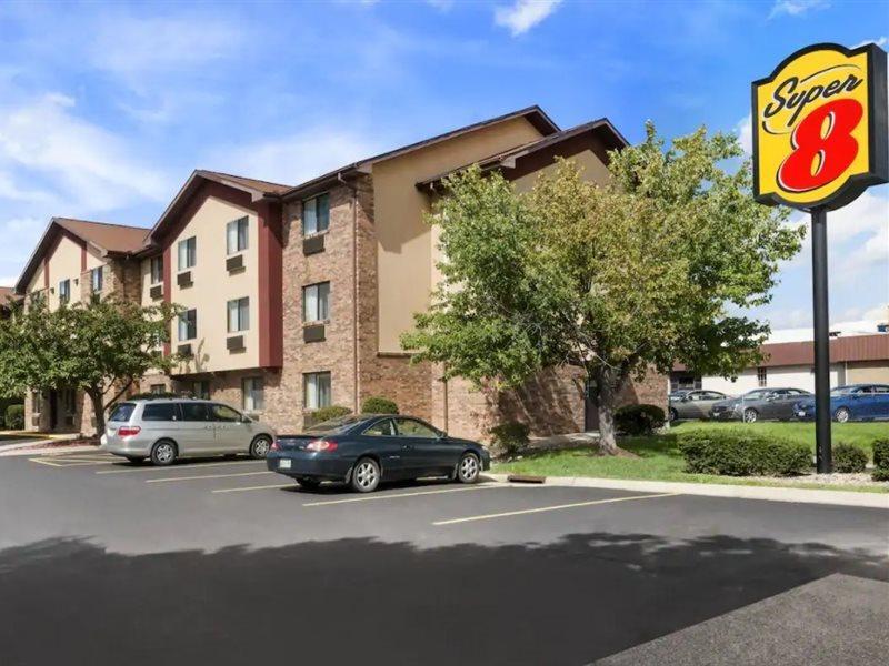 Super 8 By Wyndham East Peoria Motel Exterior photo