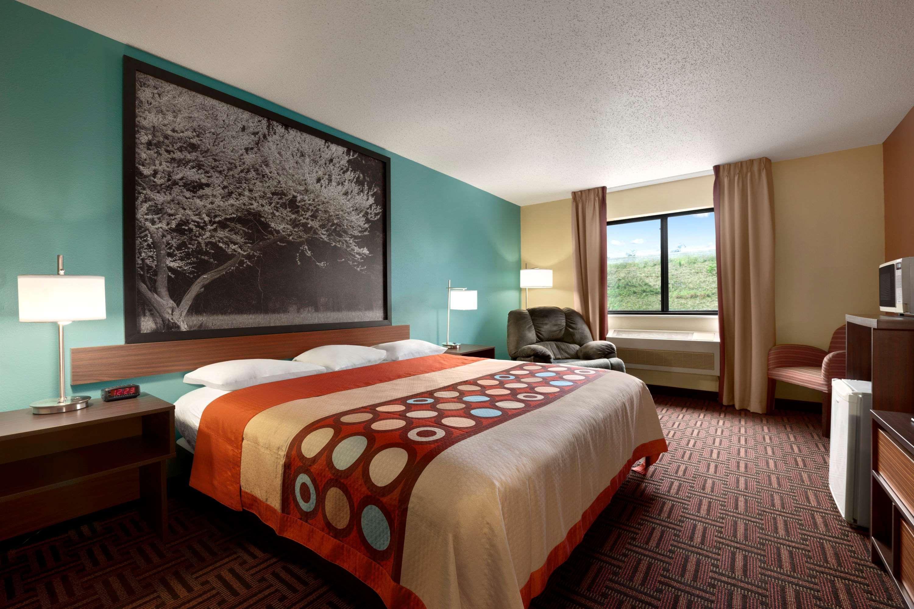 Super 8 By Wyndham East Peoria Motel Exterior photo